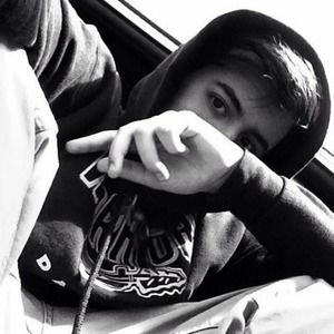 Meet your Posher, Dylan